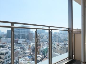 バルコニー(2025年5月)