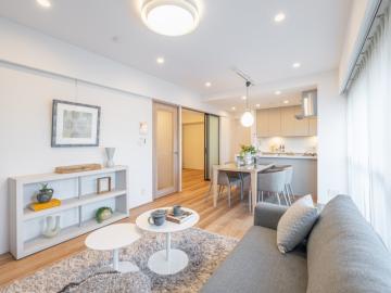 リビング(2025年9月)