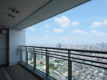 バルコニー(2025年10月)