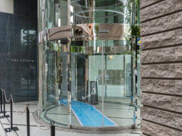 エントランス(2025年10月)