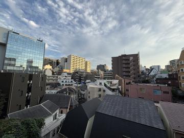 バルコニー／南側バルコニーからの眺望(2025年11月)