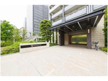 エントランス(2025年10月)