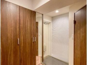 玄関(2025年10月)